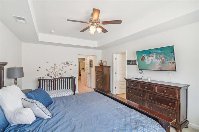 Image for property 174 HAMPTON Circle, Mcdonough, GA 30253