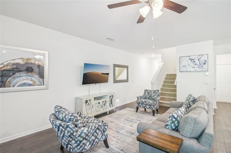 Image for property 174 HAMPTON Circle, Mcdonough, GA 30253