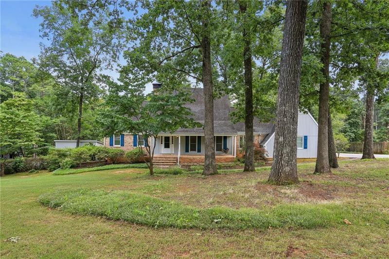 Image for property 5622 Williamsburg Drive, Norcross, GA 30093