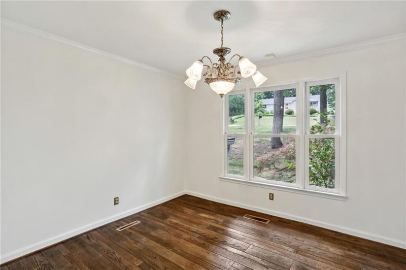 Image for property 5622 Williamsburg Drive, Norcross, GA 30093