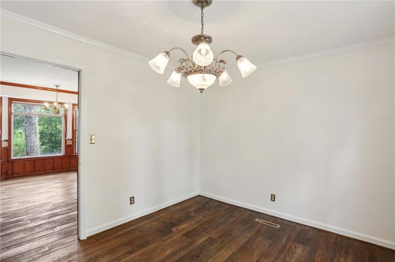 Image for property 5622 Williamsburg Drive, Norcross, GA 30093