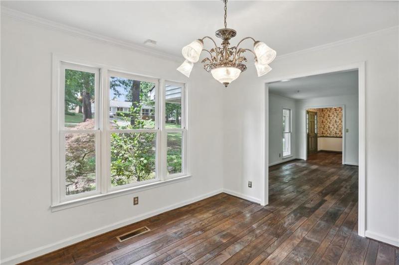 Image for property 5622 Williamsburg Drive, Norcross, GA 30093