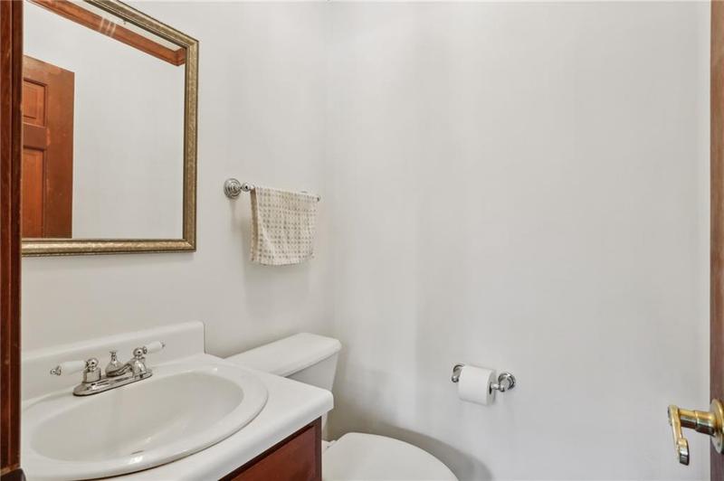 Image for property 5622 Williamsburg Drive, Norcross, GA 30093