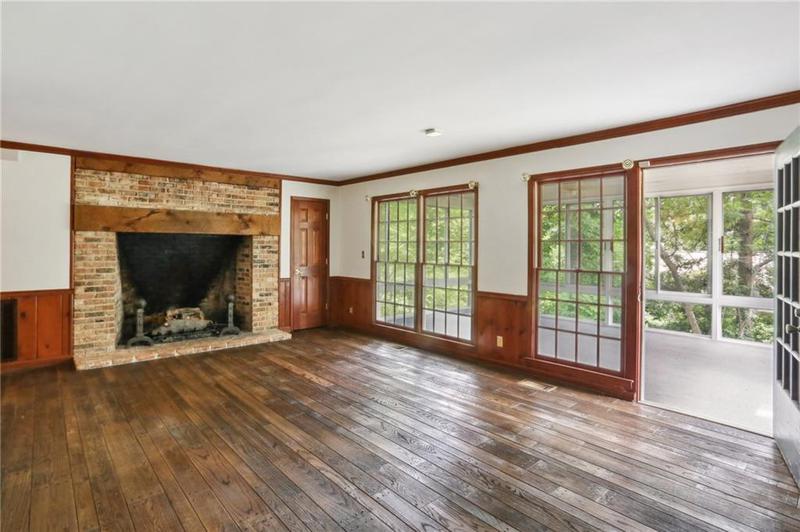 Image for property 5622 Williamsburg Drive, Norcross, GA 30093