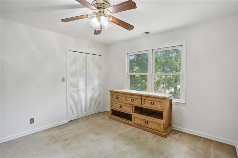Image for property 5622 Williamsburg Drive, Norcross, GA 30093