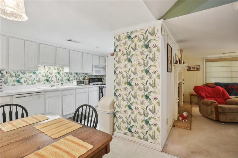 Image for property 5622 Williamsburg Drive, Norcross, GA 30093