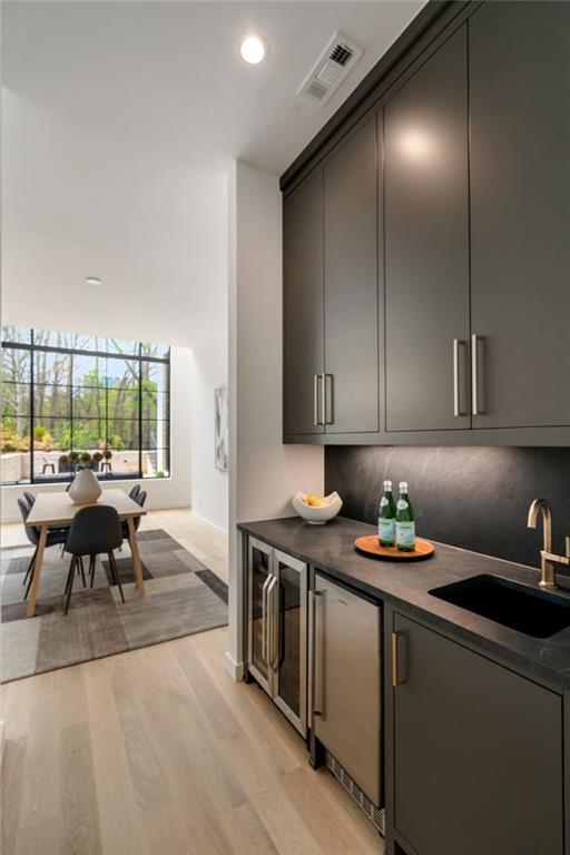 Image for property 247 Huntington Road, Atlanta, GA 30309