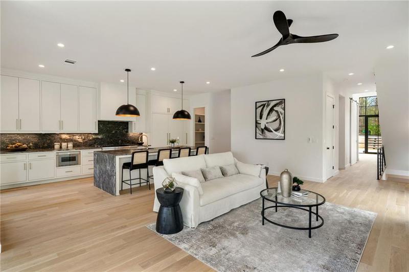 Image for property 247 Huntington Road, Atlanta, GA 30309