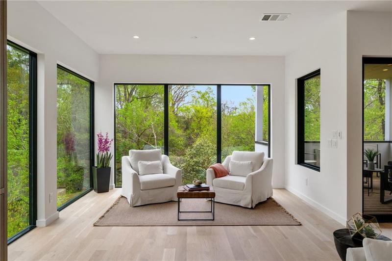 Image for property 247 Huntington Road, Atlanta, GA 30309