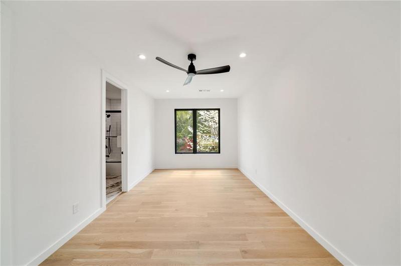 Image for property 247 Huntington Road, Atlanta, GA 30309