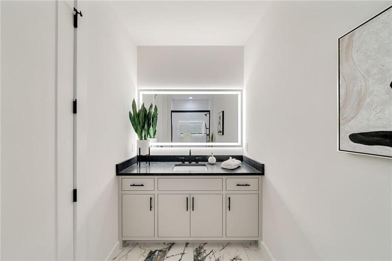 Image for property 247 Huntington Road, Atlanta, GA 30309