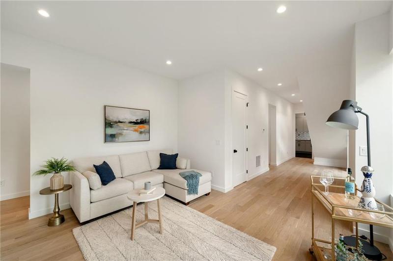 Image for property 247 Huntington Road, Atlanta, GA 30309
