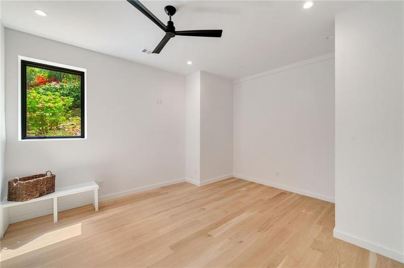 Image for property 247 Huntington Road, Atlanta, GA 30309