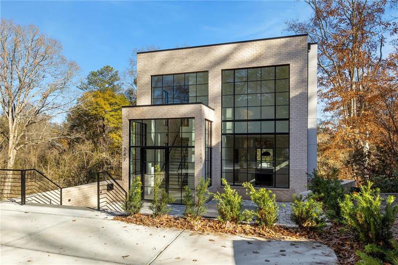 Image for property 247 Huntington Road, Atlanta, GA 30309