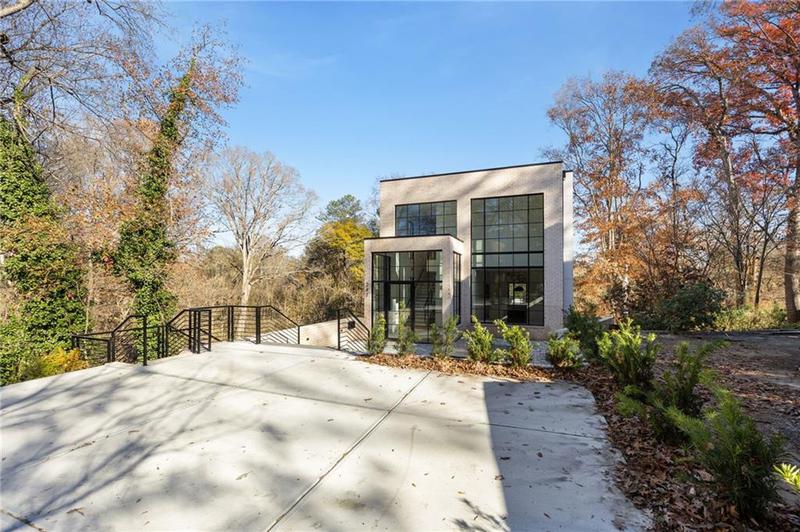 Image for property 247 Huntington Road, Atlanta, GA 30309