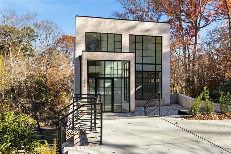 Image for property 247 Huntington Road, Atlanta, GA 30309