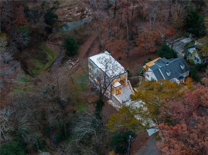 Image for property 247 Huntington Road, Atlanta, GA 30309