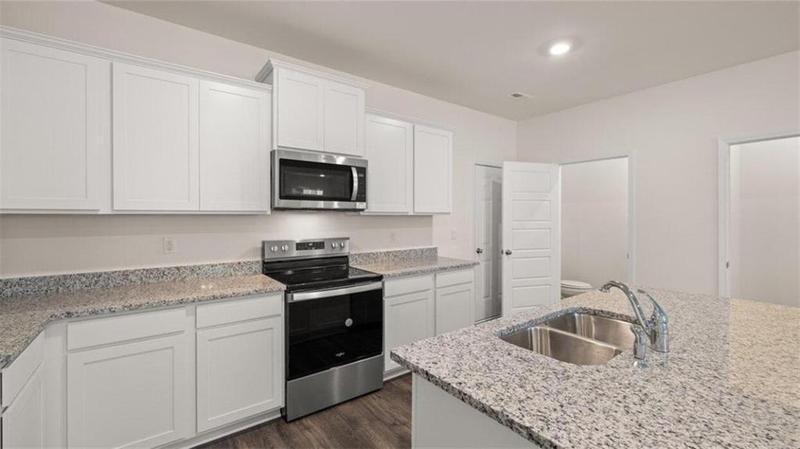 Image for property 487 Reflection Drive 34, Stockbridge, GA 30281