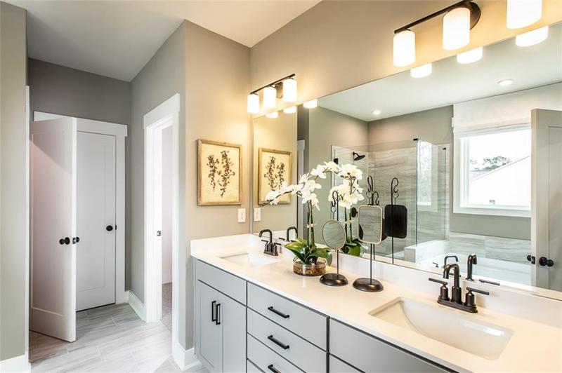 Image for property 723 Crossroad Court, Powder Springs, GA 30127