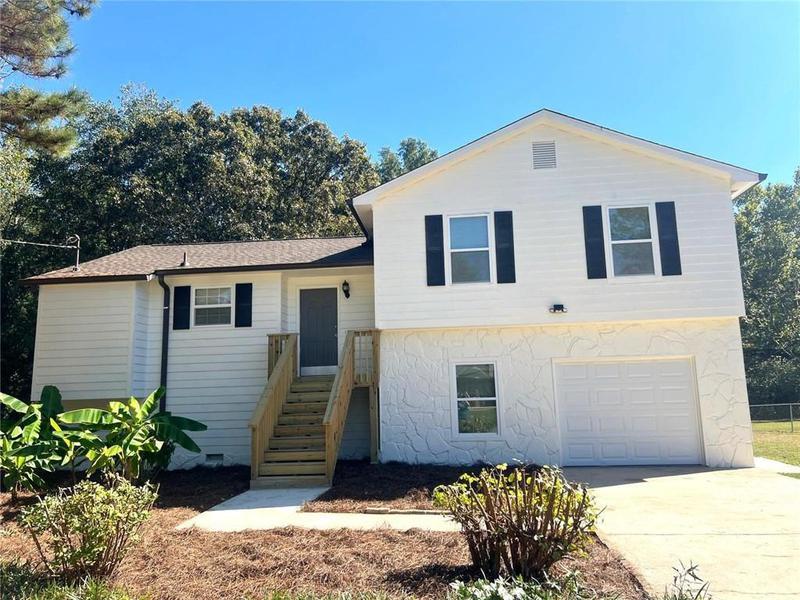 Image for property 85 Edelweiss Drive, Fairburn, GA 30213