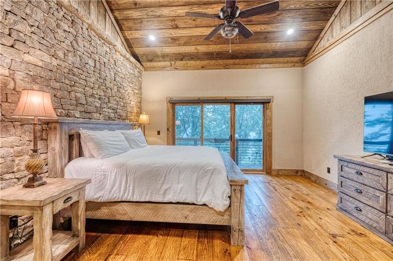 Image for property 280 Point Of View, Blue Ridge, GA 30513