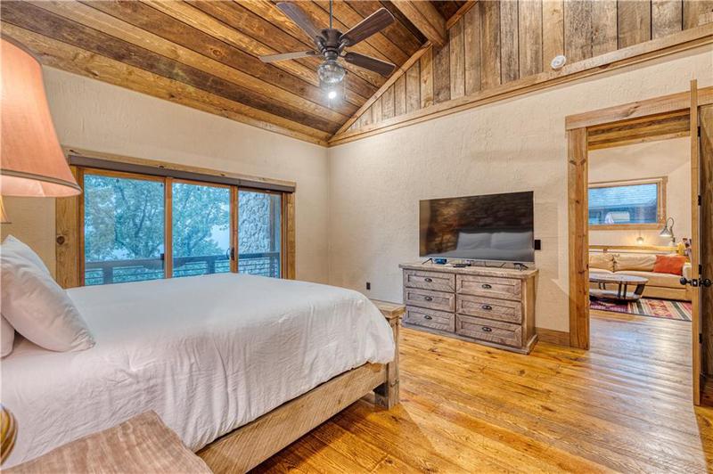 Image for property 280 Point Of View, Blue Ridge, GA 30513