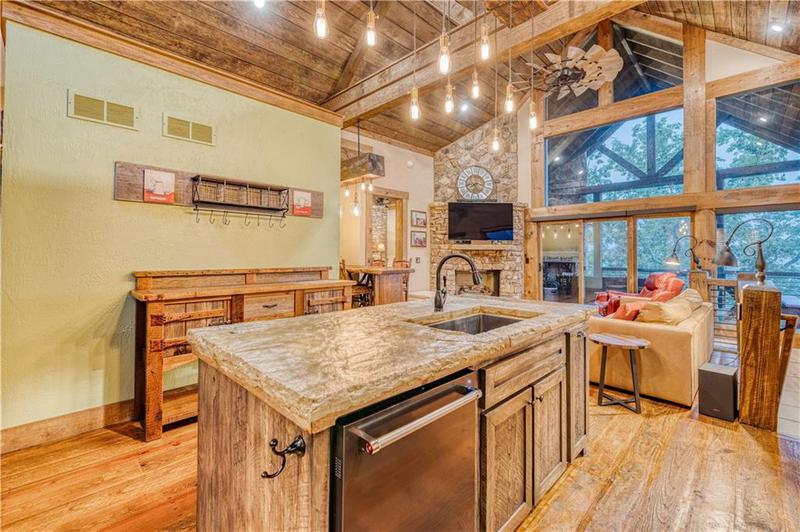 Image for property 280 Point Of View, Blue Ridge, GA 30513