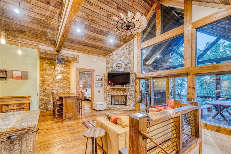 Image for property 280 Point Of View, Blue Ridge, GA 30513