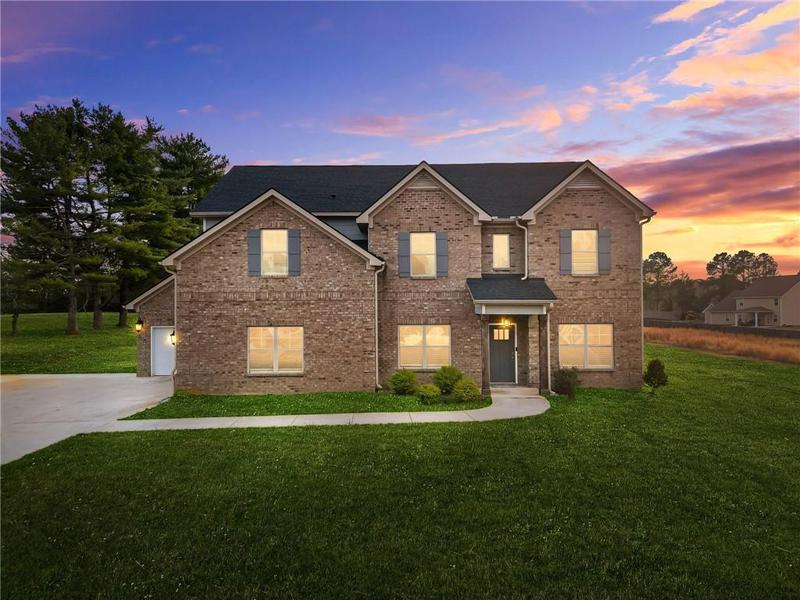 Image for property 689 Jeff Davis Drive, Fayetteville, GA 30215