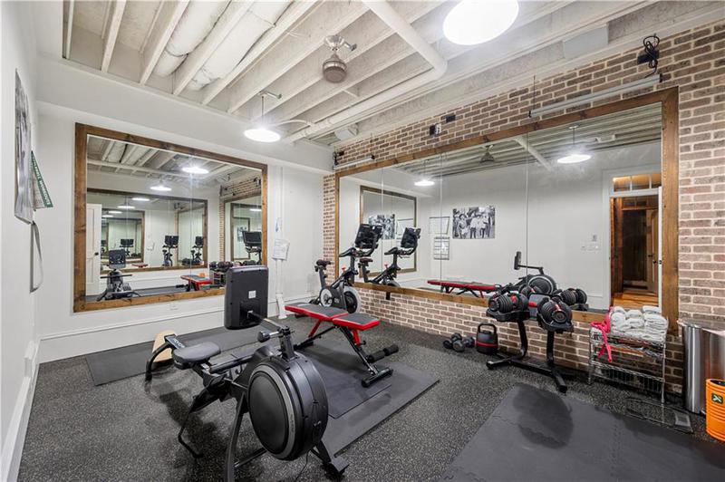 Image for property 61 Alden Avenue, Atlanta, GA 30309