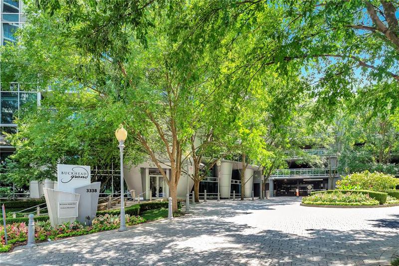 Image for property 3338 Peachtree Road 1106, Atlanta, GA 30326