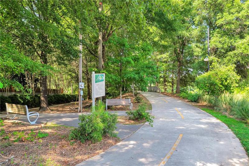 Image for property 3338 Peachtree Road 1106, Atlanta, GA 30326
