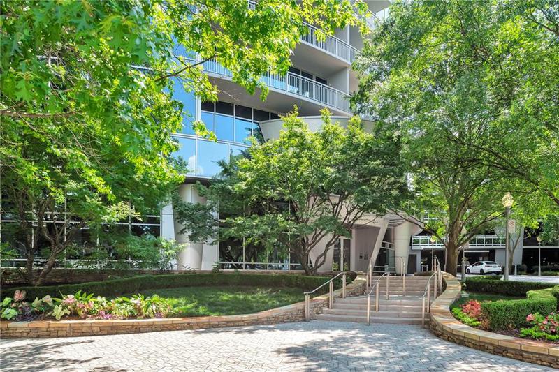 Image for property 3338 Peachtree Road 1106, Atlanta, GA 30326