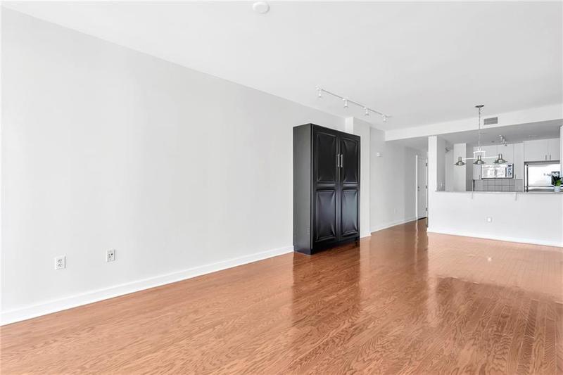 Image for property 3338 Peachtree Road 1106, Atlanta, GA 30326
