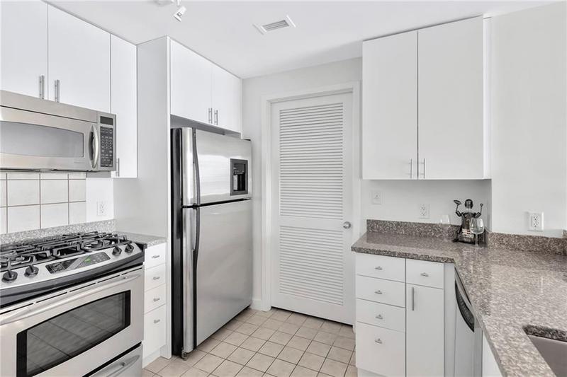 Image for property 3338 Peachtree Road 1106, Atlanta, GA 30326