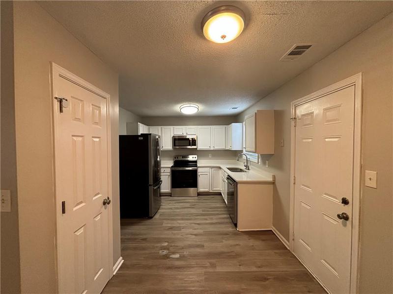 Image for property 7069 Ravenwood Lane, Lithonia, GA 30038