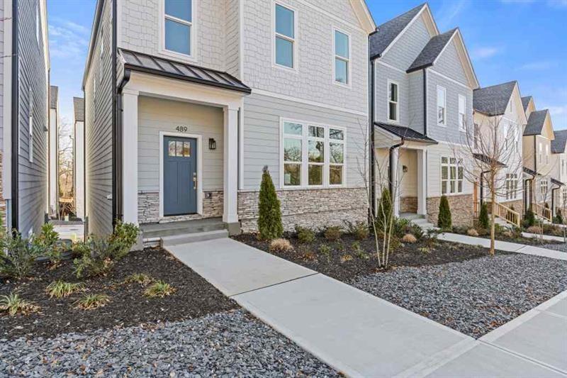 Image for property 483 Hammons Way, Atlanta, GA 30315