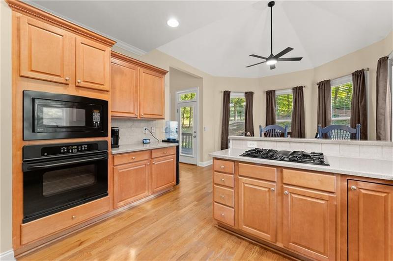 Image for property 5559 Ridgemoor Drive, Braselton, GA 30517