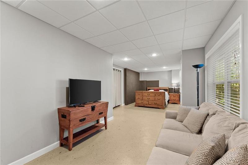 Image for property 5559 Ridgemoor Drive, Braselton, GA 30517