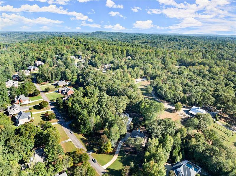 Image for property 5559 Ridgemoor Drive, Braselton, GA 30517
