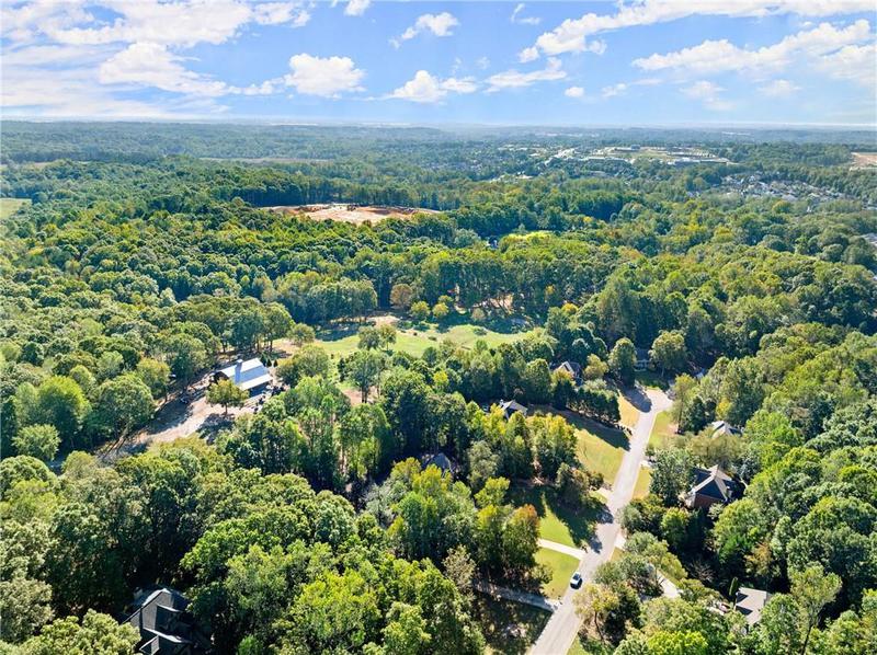 Image for property 5559 Ridgemoor Drive, Braselton, GA 30517
