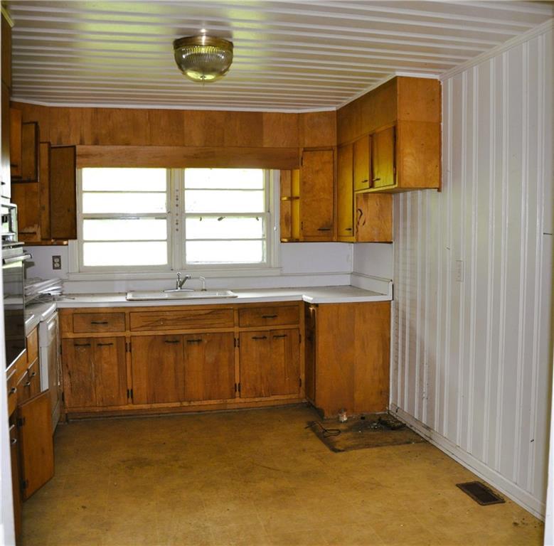 Image for property 590 Villa Rica Highway, Dallas, GA 30157