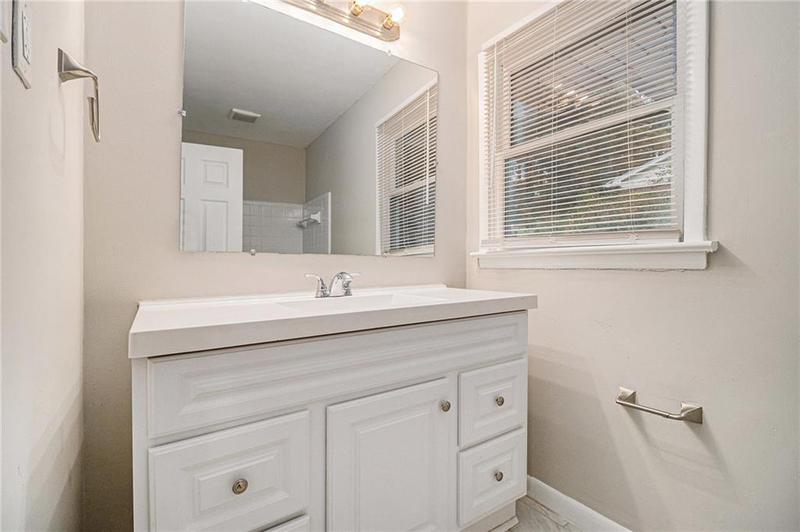 Image for property 796 Vanderbilt Court, Atlanta, GA 30318