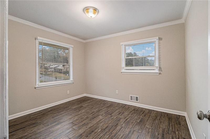 Image for property 796 Vanderbilt Court, Atlanta, GA 30318