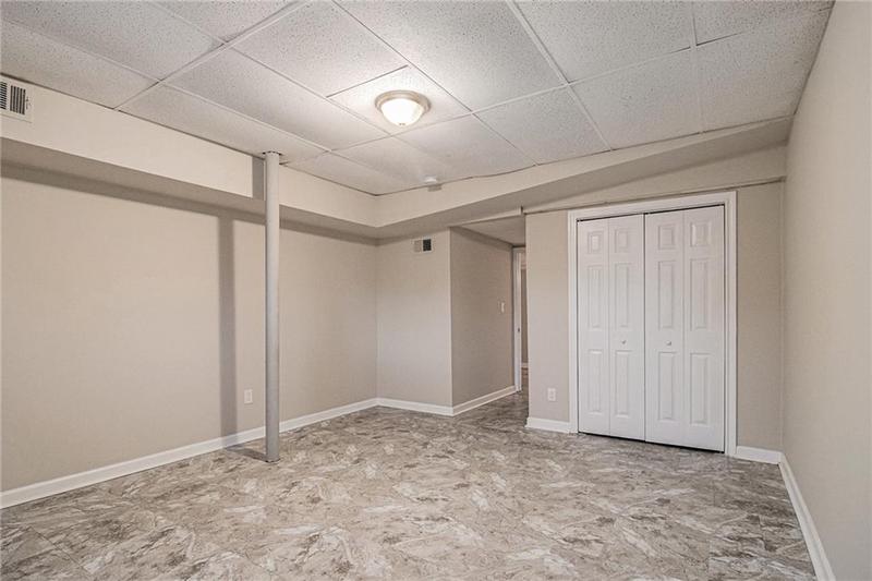 Image for property 796 Vanderbilt Court, Atlanta, GA 30318