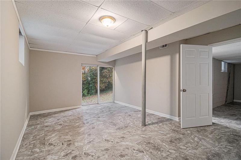 Image for property 796 Vanderbilt Court, Atlanta, GA 30318