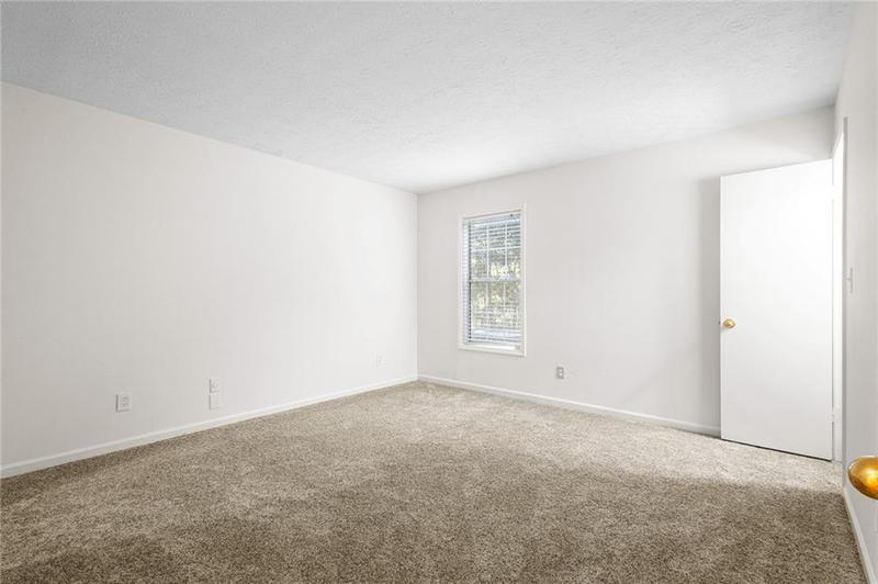 Image for property 1606 Vicksburg Place, Atlanta, GA 30350