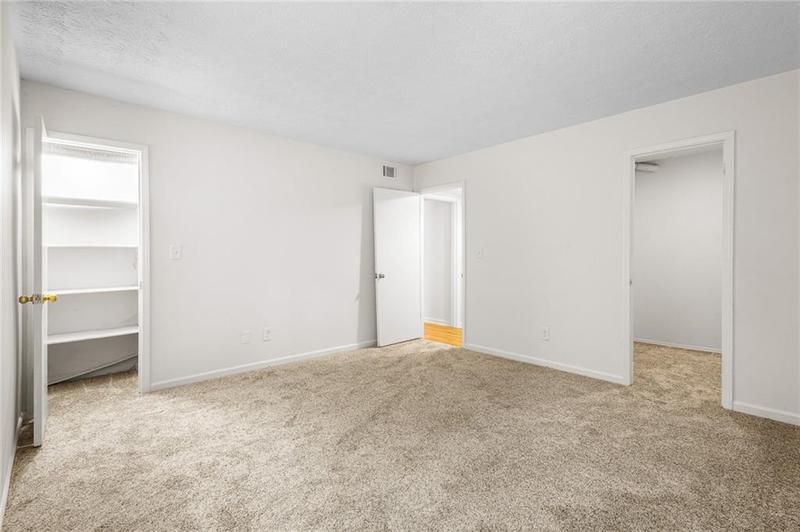 Image for property 1606 Vicksburg Place, Atlanta, GA 30350