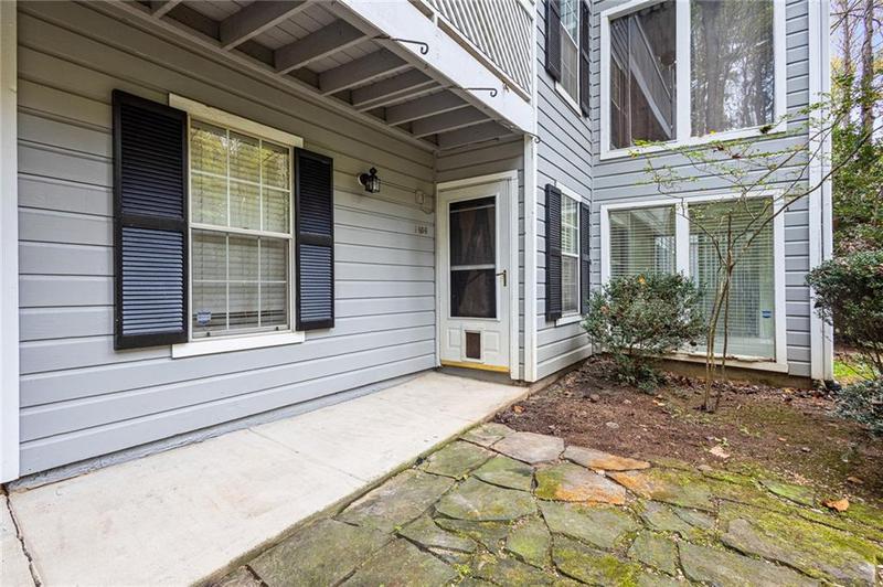 Image for property 1606 Vicksburg Place, Atlanta, GA 30350