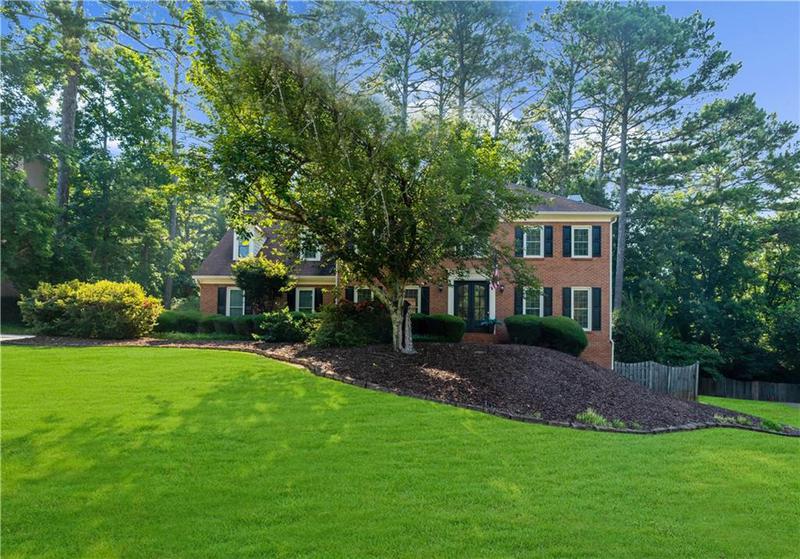 Image for property 11111 Linbrook Lane, Johns Creek, GA 30097